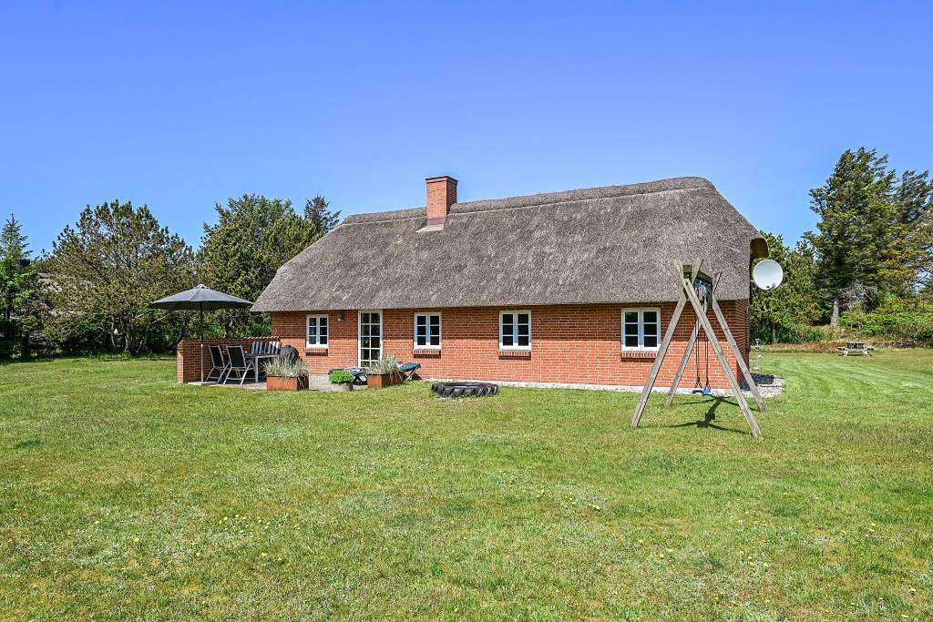 Geräumiges Ferienhaus mit Sauna und Spa in der Nähe der Nordsee.  in Tim, Ulfborg