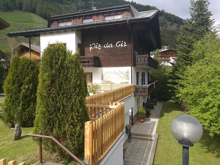 Apartmenthotel für 8 Personen, mit Ausblick und Garten, mit Haustier - 1