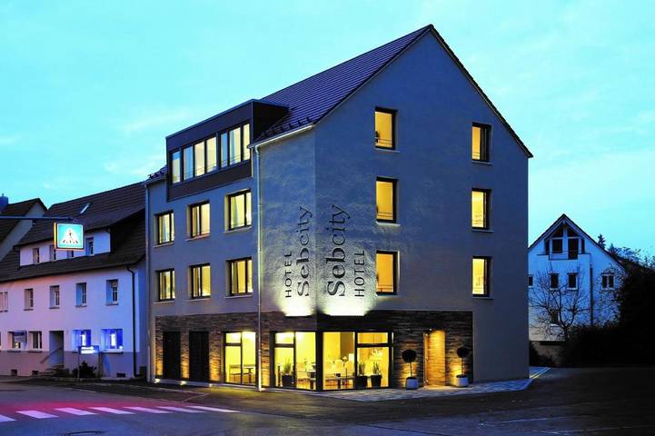Hotel für 2 Personen, mit Ausblick in Ellwangen