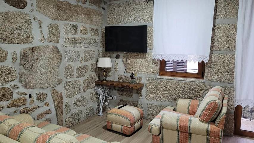 Location de vacances pour 4 personnes, avec vue et balcon dans Castro Daire - 4