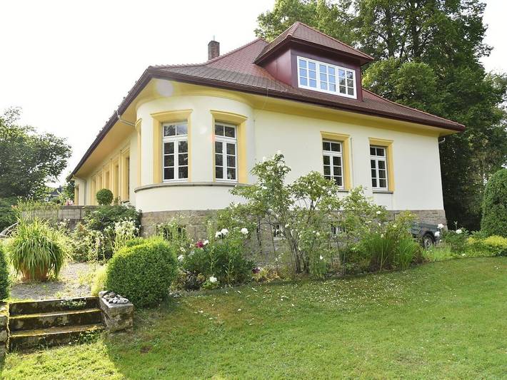 Villa für 4 Personen, mit Terrasse und Garten im Fichtelgebirge