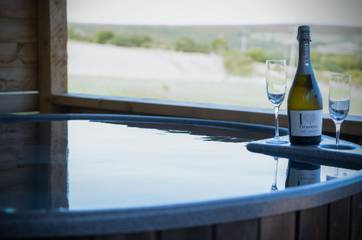 Glamping for 6 People in Swansea region, South-Wales, Photo 1