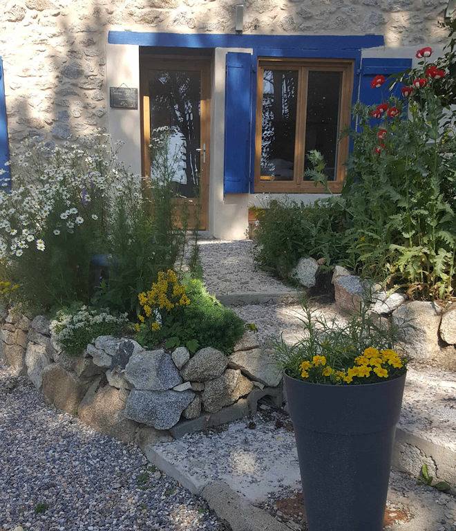 Gîte Sorbier des oiseaux, 2 personnes, à la montagne in Font-Romeu-Odeillo-Via, Parc naturel régional des Pyrénées catalanes
