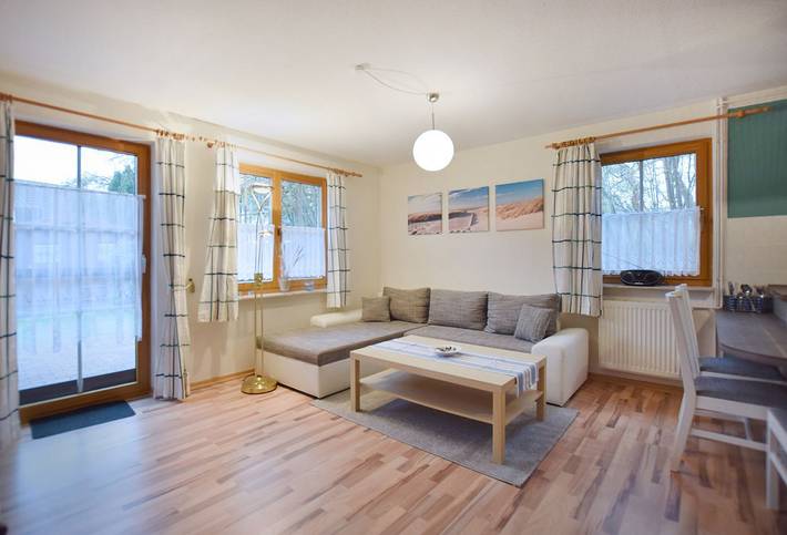 Ferienhaus für 4 Personen, mit Terrasse und Garten in Prerow - 2