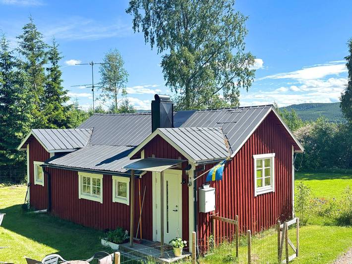 Ferienhaus für 3 Personen, mit Garten und Ausblick in Nordschweden