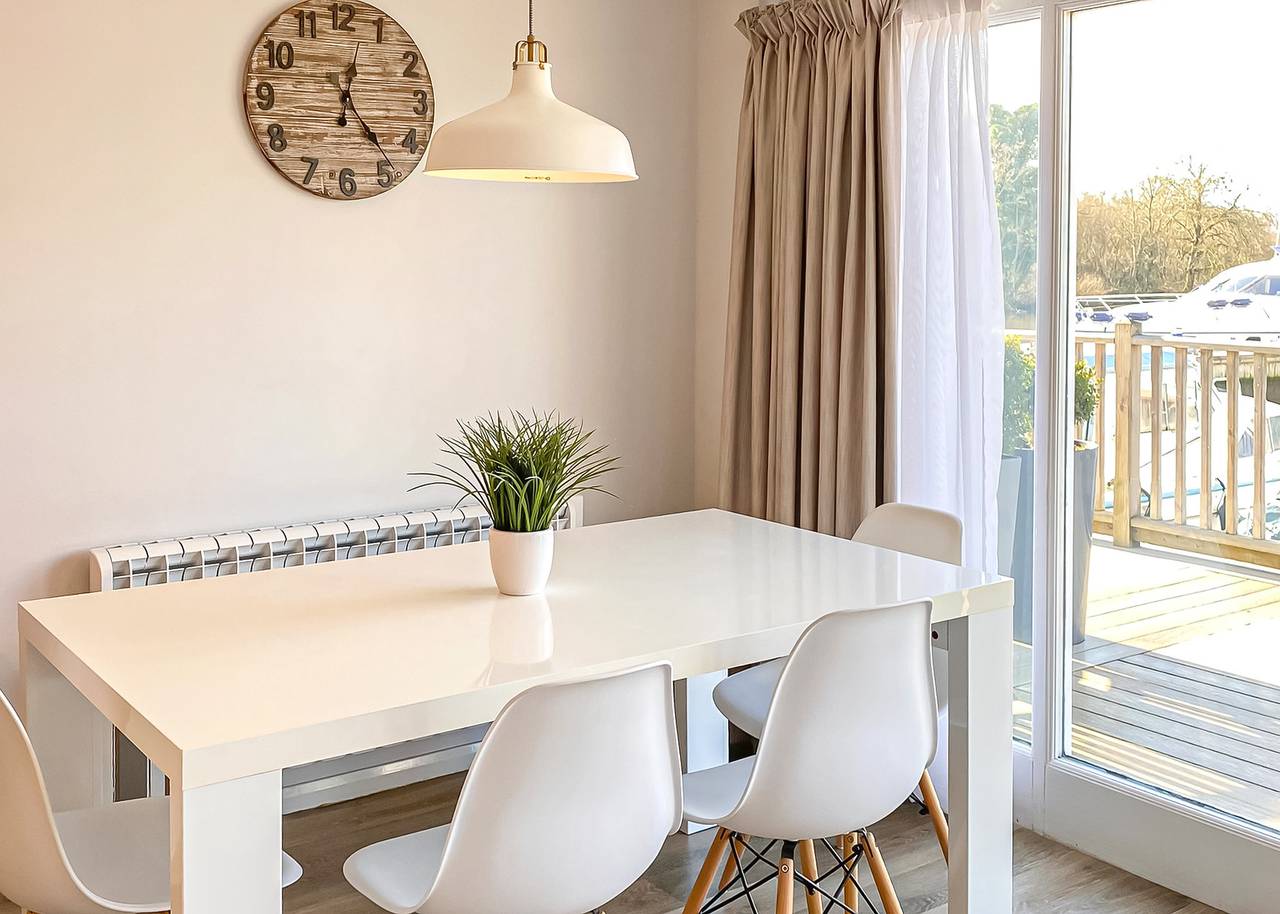 Nightingale in Brundall, The Broads