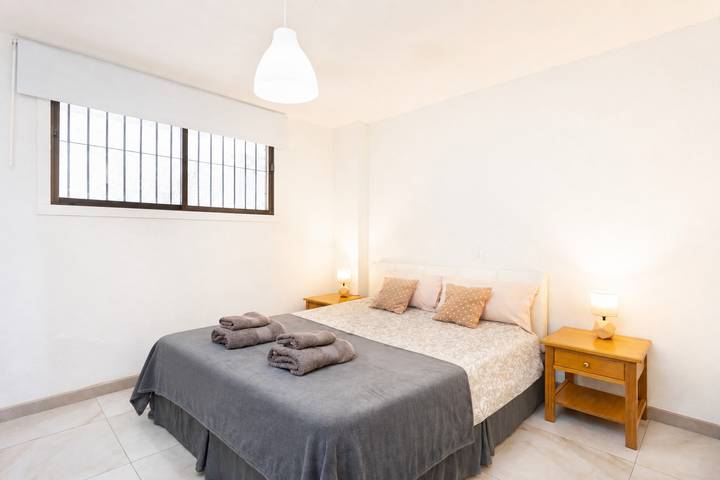 Appartement entier, Appartement de vacances pour 3 personnes avec terrasse in Puerto Santiago, Santiago del Teide