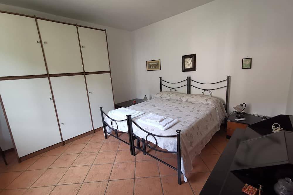 Farmhouse in green Umbria for families with children and pets. in Narni, Terni Province