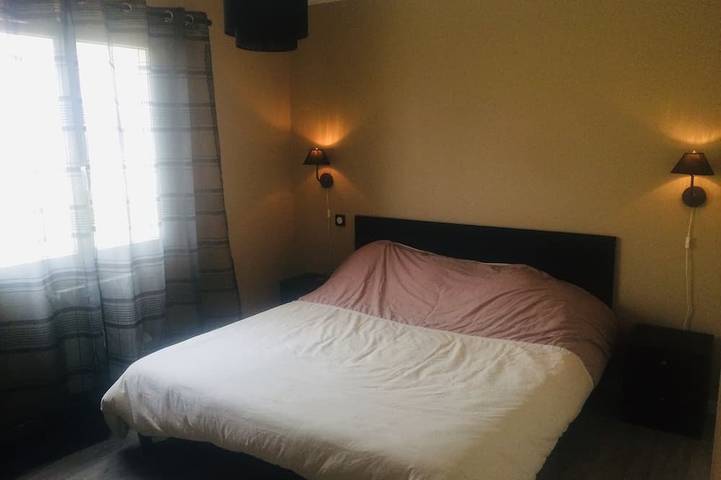 Location de vacances pour 5 personnes, avec jardin et jacuzzi, animaux acceptés à Saint-Laurent-des-Arbres - 2