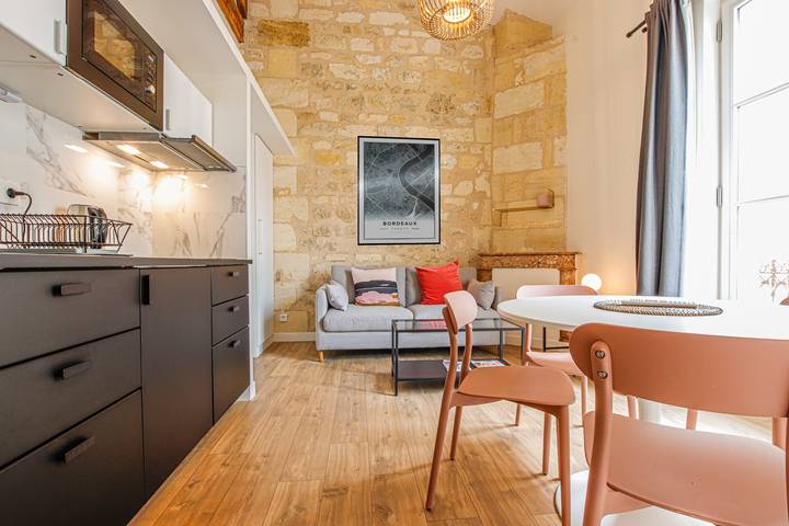 Vakantieappartement voor 4 personen, met balkon in Bordeaux