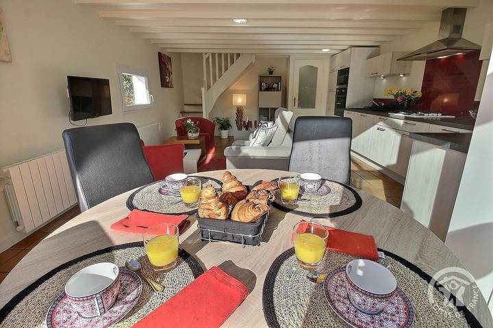 Gîte pour 4 personnes, avec Terrasse ainsi que Jardin et Vue à Plourivo - 4