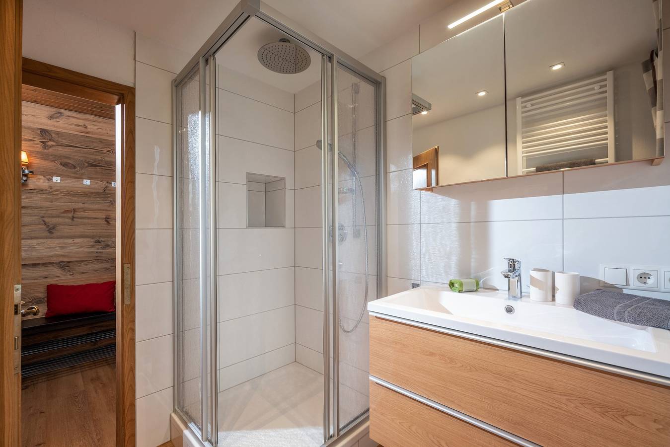 Ganze Wohnung, Ferienwohnung 'Eve' mit Bergblick, Balkon und Wlan in Söll, Kaisergebirge