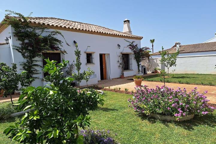 Gîte pour 6 personnes, avec Terrasse et Jardin à Montellano