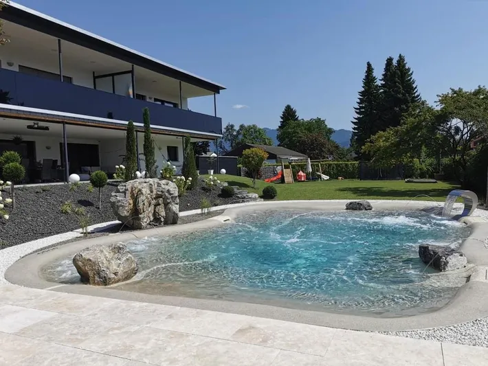 Ferienwohnung für 2 Personen, mit Pool und Garten sowie Whirlpool - 1