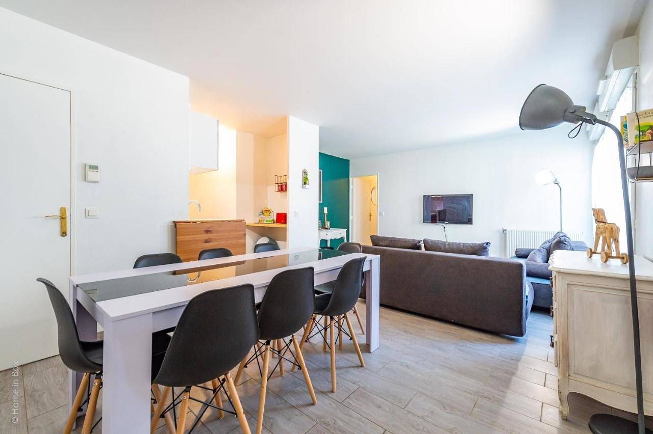 Appartement entier, Family Travel Paris 3 in Bussy-Saint-Georges, Seine-et-Marne