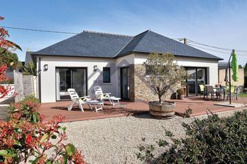 Gîte pour 6 personnes, avec jardin et terrasse dans Plage de Grève Blanche (Guilvinec)