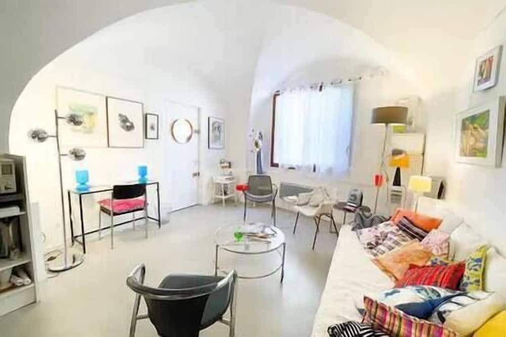Appartement entier, Le studio du Marquis in Marsanne, Région de nyons