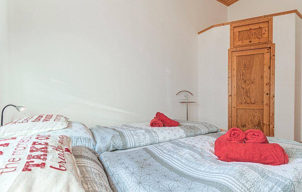 Ganze Ferienwohnung, Zur alten Dorfschule  in Trennewurth, Nordseeküste