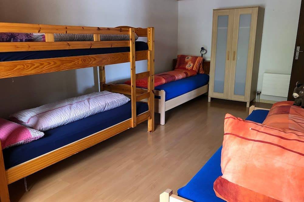 Ganze Wohnung, Tieroase Grünegg in Klingenzell, Eschenz