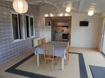 Gîte pour 6 personnes, avec piscine ainsi que terrasse et jardin à Vendeuvre-du-Poitou