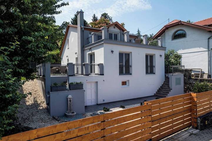 Chalet para 8 personas, con jacuzzi además de terraza y jardín - 1