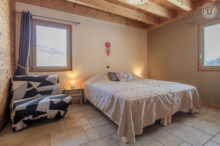 Location de vacances pour 10 personnes, avec sauna et balcon à Le Noyer - 4