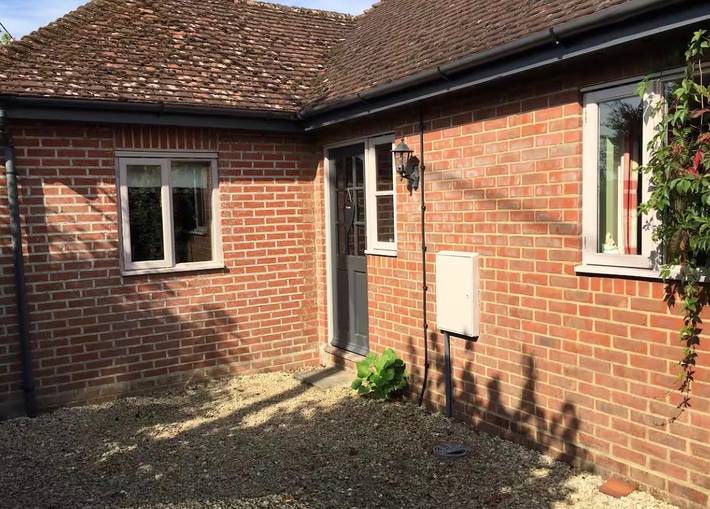Rental for 3 people, with Terrace and Garden in Ringwood