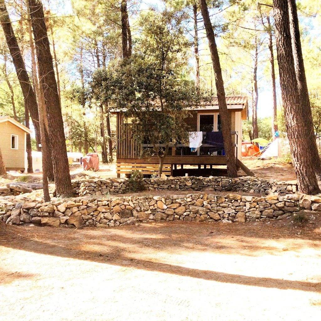 Zecamping 3* piscine chauffée toboggans chalet 25m2 2 pers in Bollène, Vaucluse