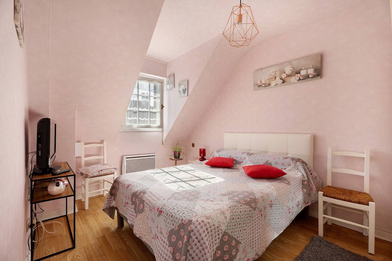 Bed & Breakfast 'Reine' mit Gemeinschaftsterrasse und Wlan in Cancale, Mont-Saint-Michel-Bucht