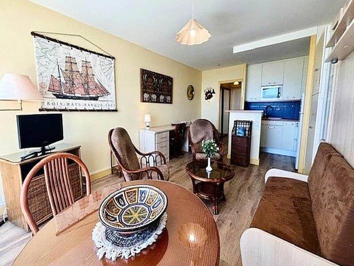 Gîte pour 3 personnes, avec balcon, adapté aux familles dans Thalassa