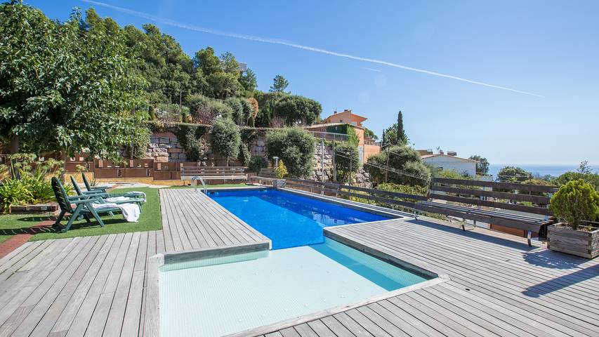 Ferienhaus für 8 Personen, mit Garten und Whirlpool, mit Haustier - 1