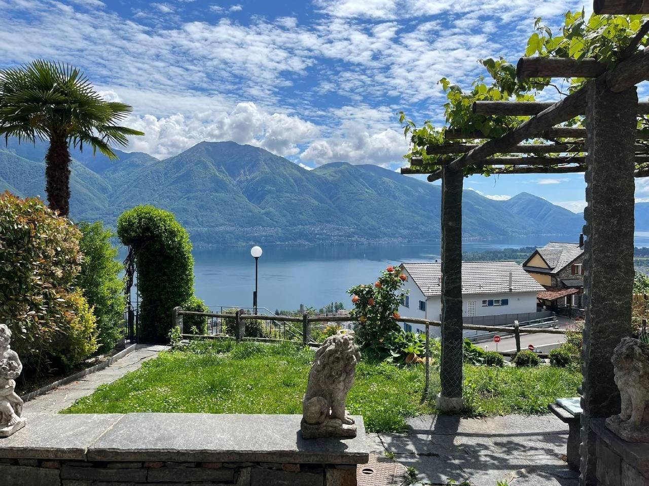 Casa Baffo in Brione sopra Minusio, Tessiner Alpen