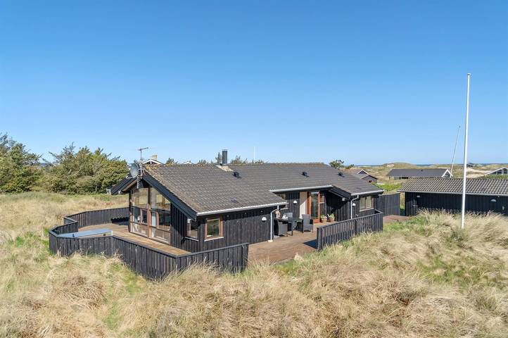 Ferienhaus für 6 Personen, mit Sauna und Terrasse sowie Whirlpool in Løkken - 2
