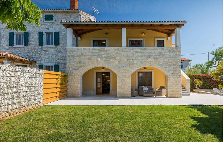 Ferienhaus für 8 Personen, mit Garten und Sauna in Porec und Umgebung - 2