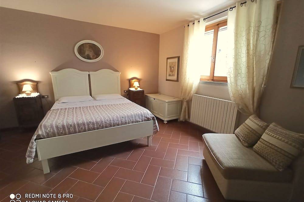 Ganze Wohnung, Ferienwohnung - 2   Räume - 4   Personen in Carmignano, Prato Provinz
