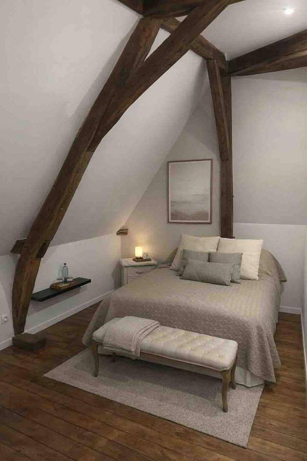 Location de vacances pour 8 personnes, avec vue ainsi que jardin et piscine à Écommoy - 2