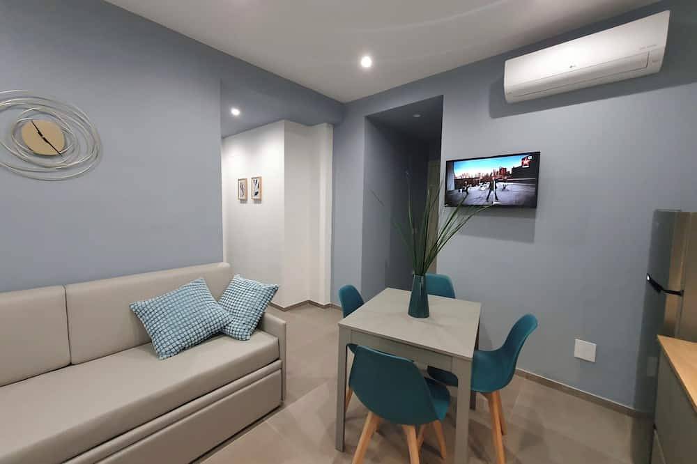 Appartamento intero, Appartamento vacanze a 100mt dal mare in Gabicce Mare, Pesaro-Urbino