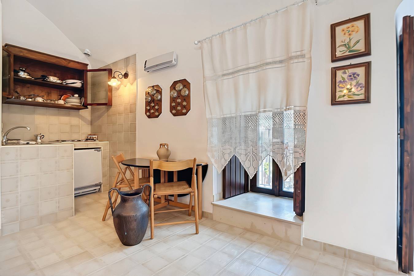 Estudio entero, Estudio 'Le Antiche Mansioni 2' con aire acondicionado in Monte Sant'Angelo, Gargano