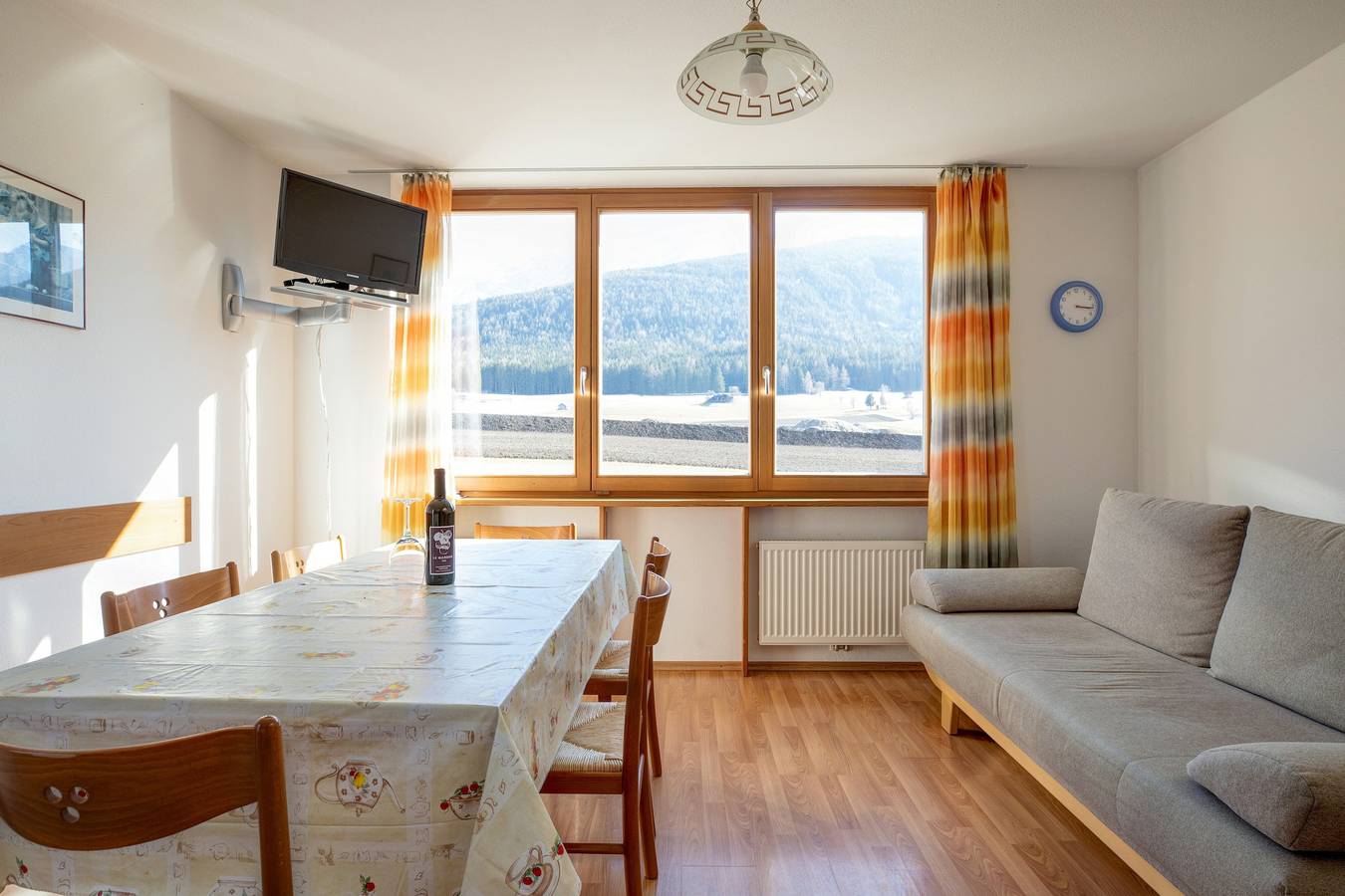 Cały apartament, Dolomites View Holiday Apartment "Durnbrunn 4" with Terrace, Mountain View & Wi-Fi in Mitterolang - Valdaora di Mezzo, Olang