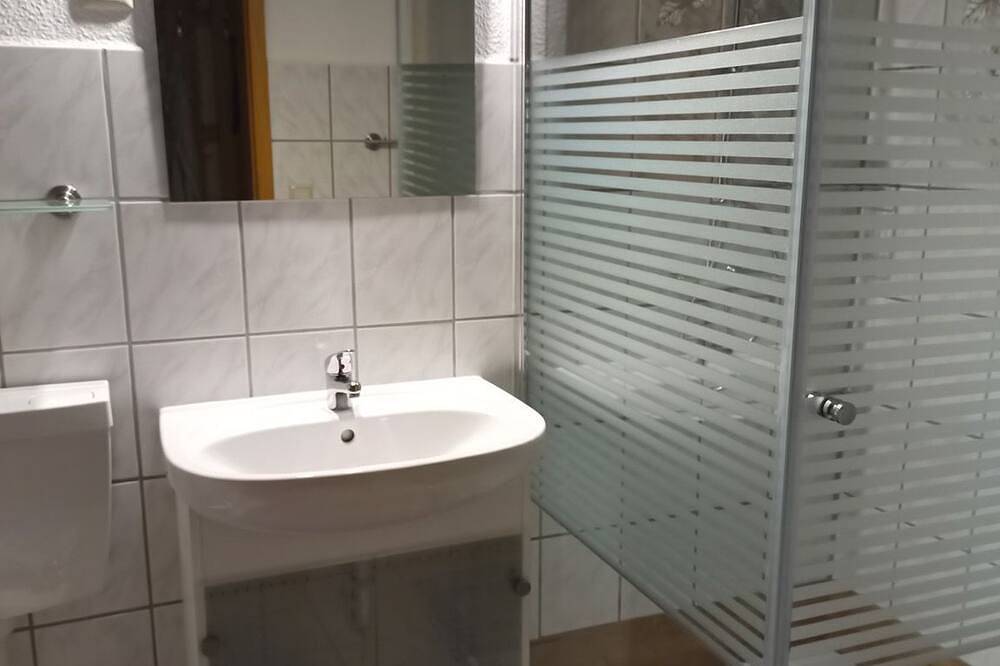 Ganze Wohnung, Ferienwohnung in Boddennähe in Polchow, Glowe