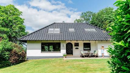 Ferienhaus für 6 Personen, mit Sauna und Garten in Flensburger Förde