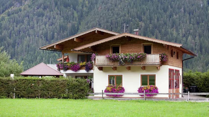 Vakantiewoning voor 7 personen, met tuin en zwembad in Waidring