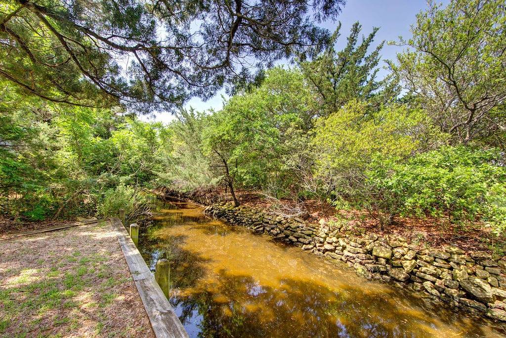 Creekside Cottage mit Whirlpool in Avon (NC), Pamlico Sound