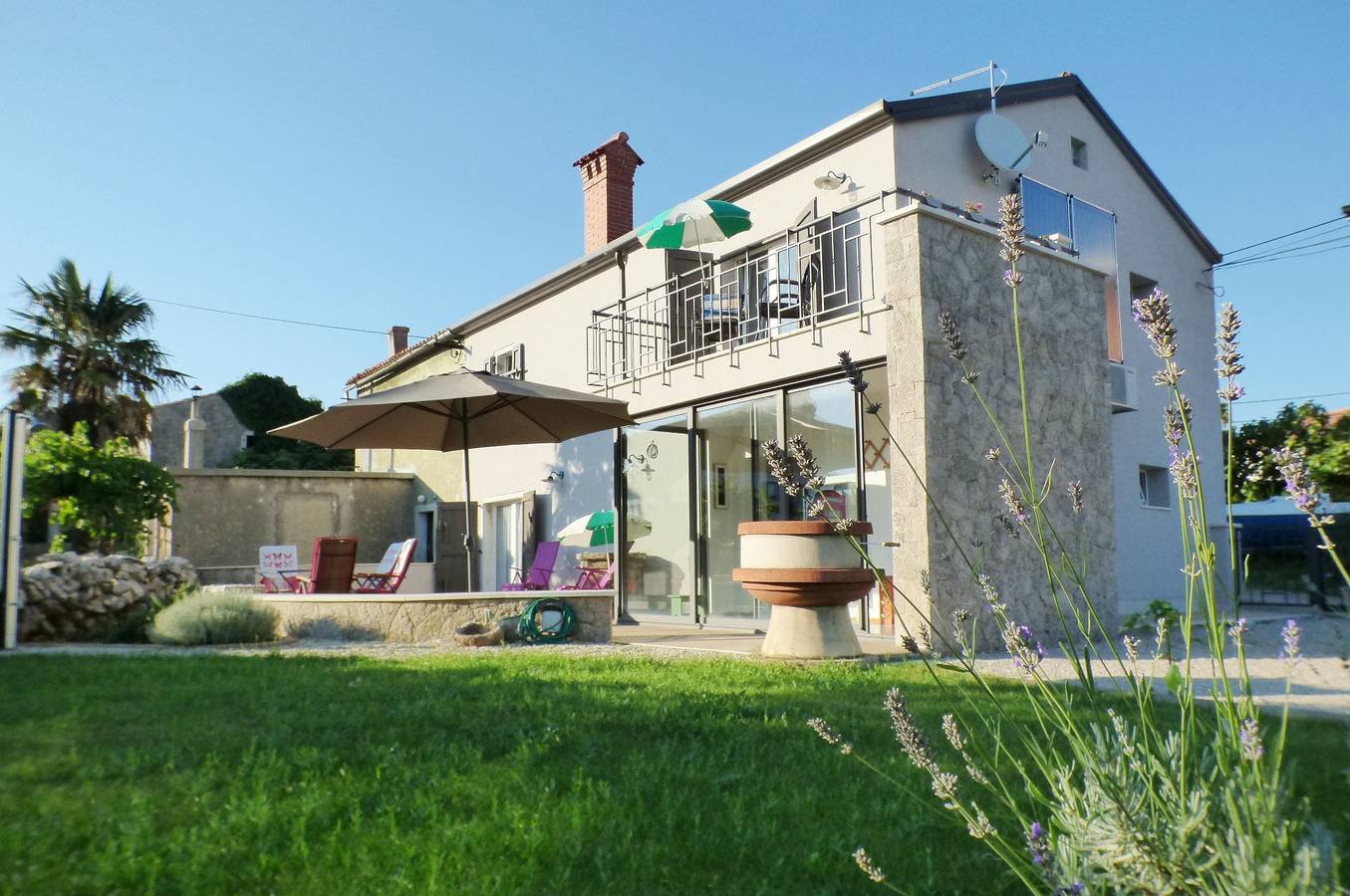 3-Zimmer-Haus mit Terrasse Skrbčići, Krk in Pinezici, Krk