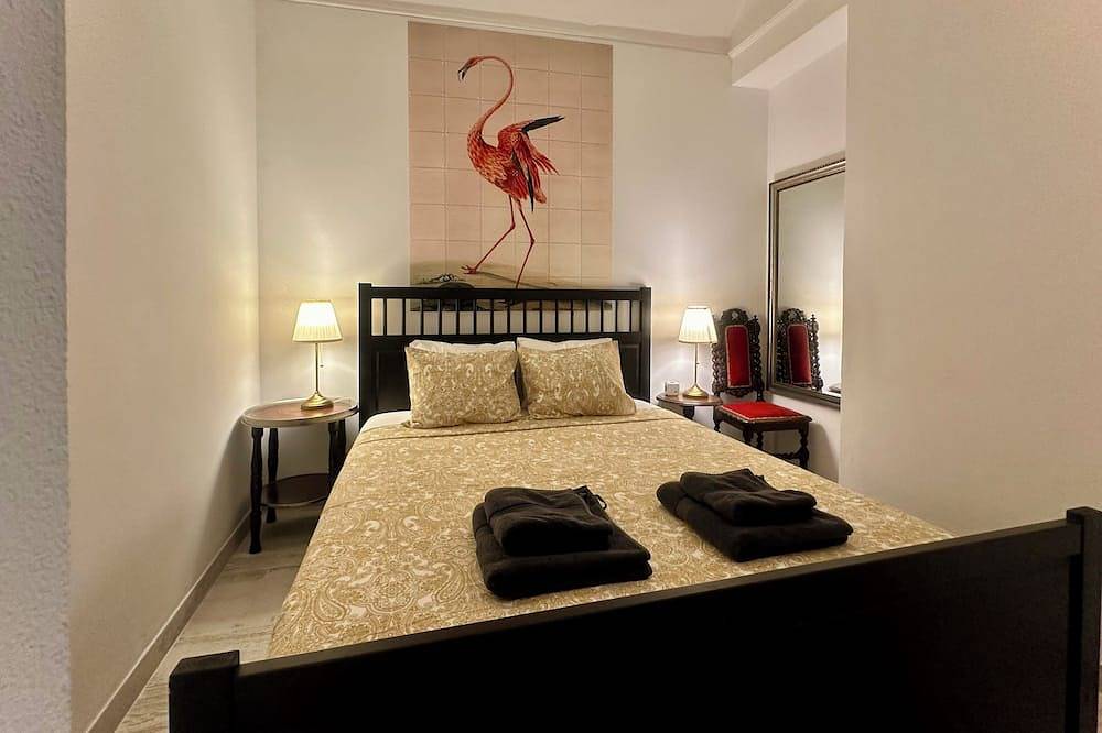 Where Style meets Comfort. Characteristic house in the authentic village Fuseta in Fuseta, Moncarapacho e Fuseta