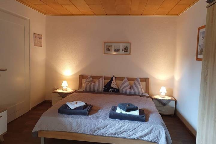 Ferienwohnung für 4 Personen, mit Terrasse und Garten in Filsum - 2