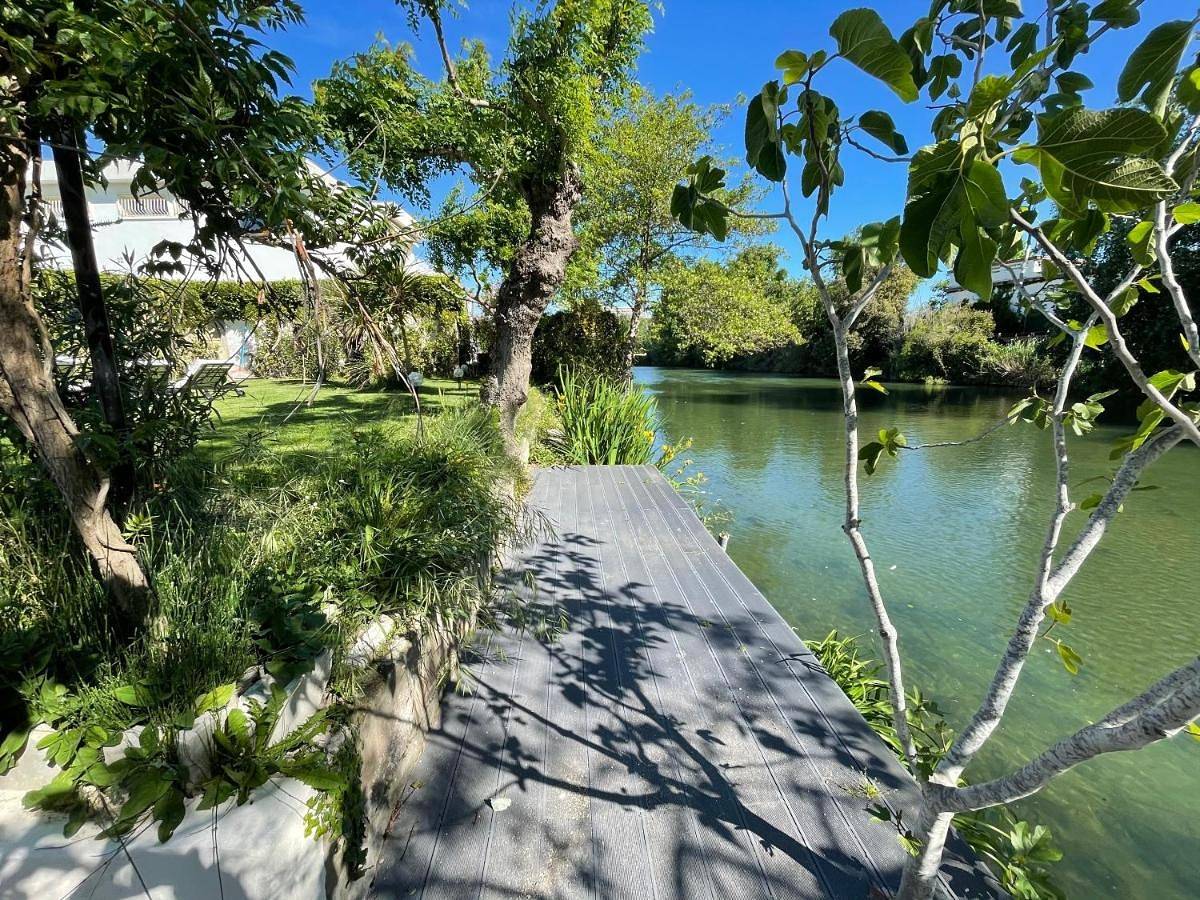 Apartment with Terrace in Villeneuve-Loubet Plage, Villeneuve-Loubet