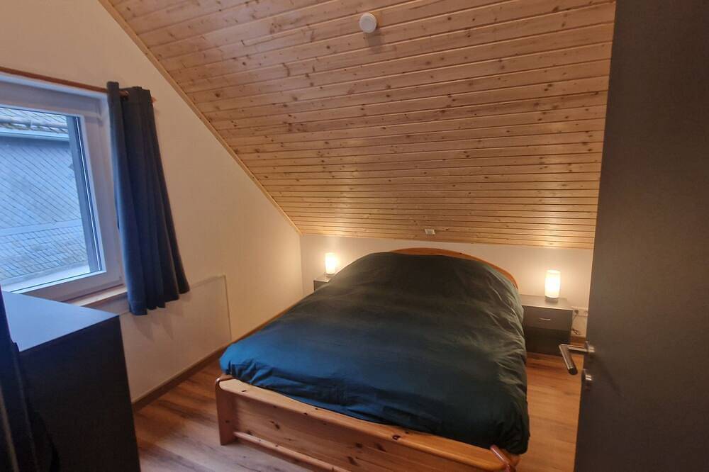 Ferienwohnung bis 6 Pers. in Premium Wanderort, 30 Min. von Winterberg entfernt, in Bad Berleburg, Kreis Siegen-Wittgenstein