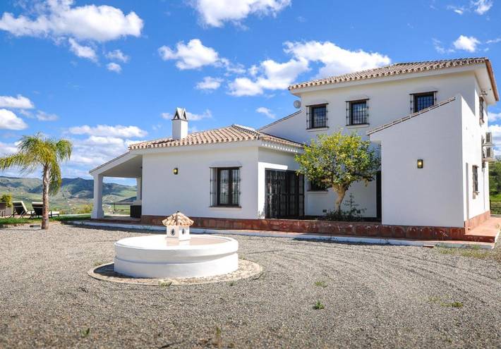 Casa rural para 10 personas, con piscina además de vistas y jardín en Álora - 4