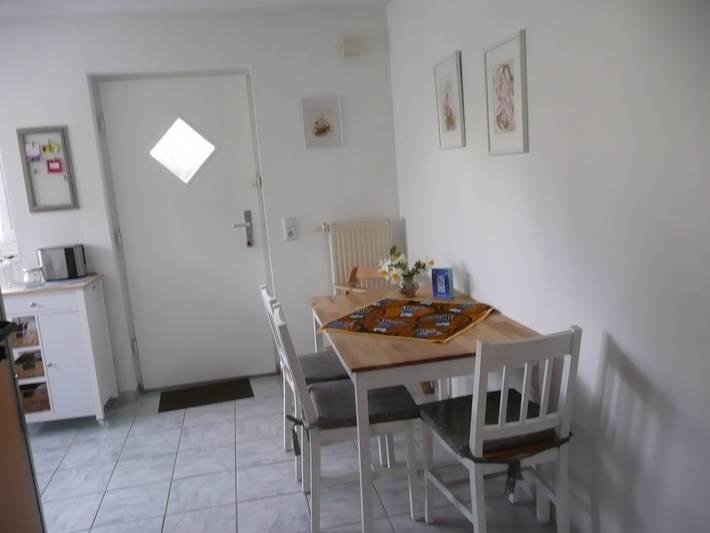 Ganze Ferienwohnung, Apartment am Radweg - Apartment am Radweg, 1-2 Personen, 42 qm in Ihringen am Kaiserstuhl, Südschwarzwald